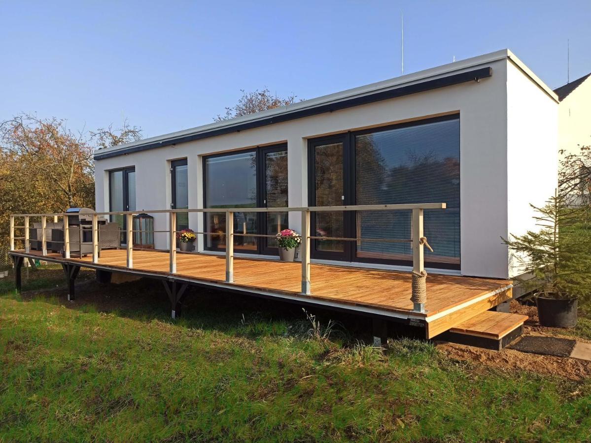 Ranch 66 - Moderni Tiny House Black Swallow Ve Stylu Route 66 Se Saunou A Bazenem Tršice 외부 사진